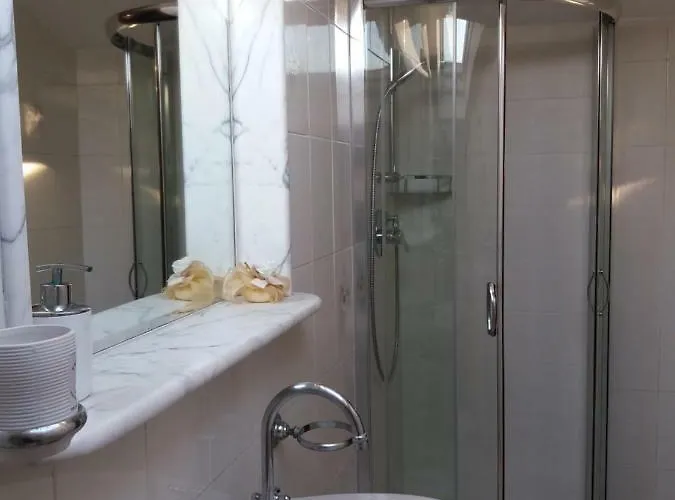 Splendida E Incantevole Casa A Due Passi Dal Mare Viareggio